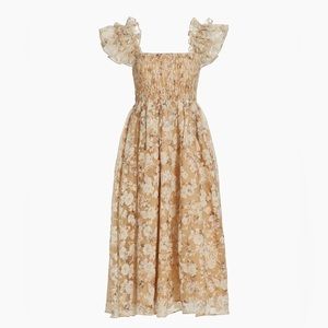 ✨BRAND NEW✨ En Saison Chaumont Smocked Floral Midi-Dress